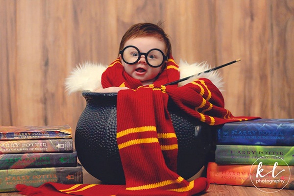 cậu bé 3 tháng tuổi hóa Harry Potter6