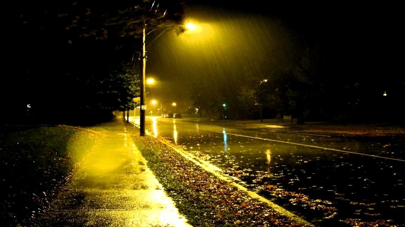 Dự báo thời tiết ngày mai 28/10, phía Đông Bắc Bộ đêm có mưa dông rải rác