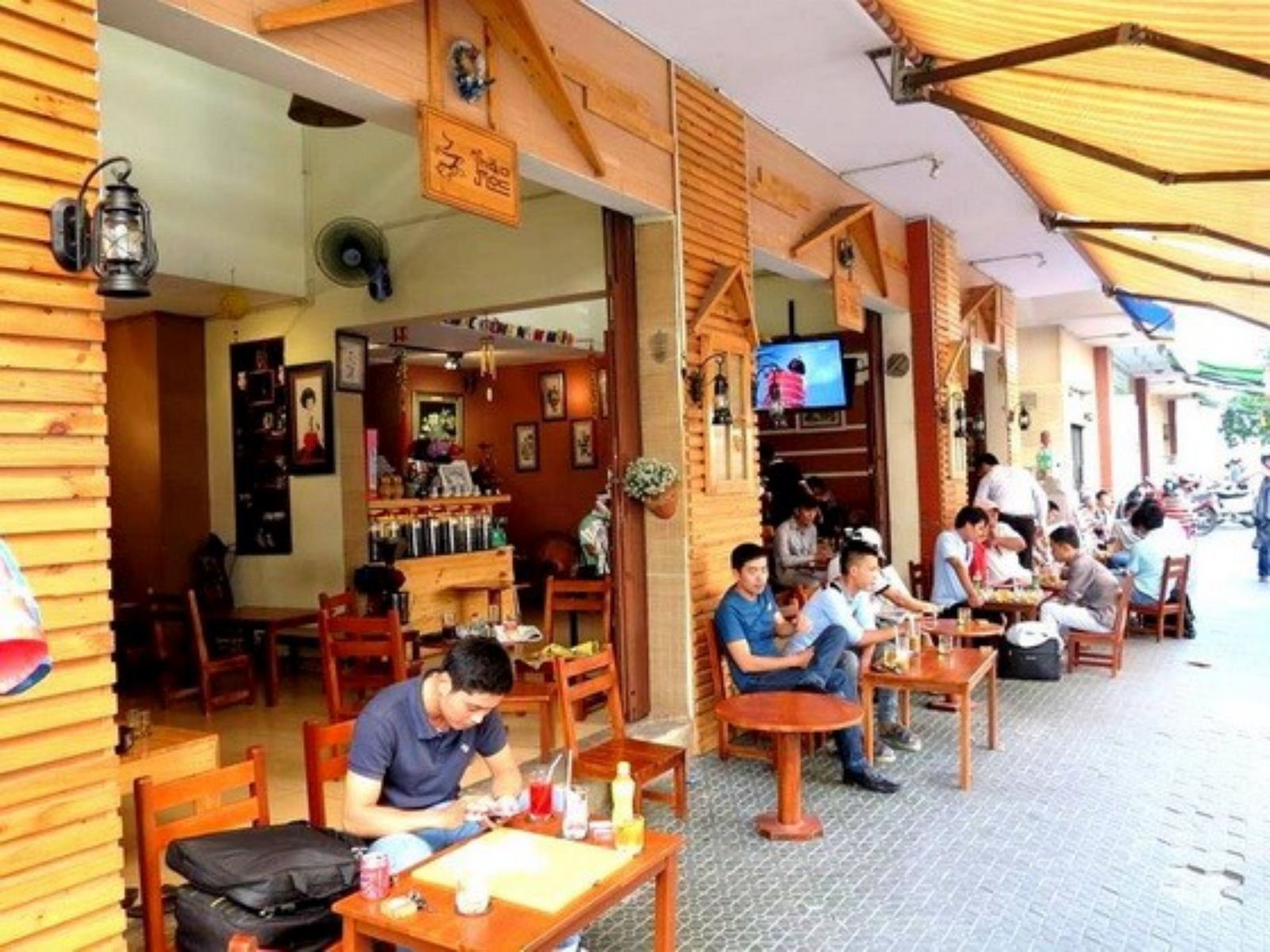 Bí quyết mở quán cafe với 200 triệu mới nhất năm 2023