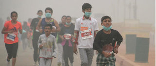 Ấn Độ: Ô nhiễm không khí nặng khiến 1.800 trường học phải đóng cửa