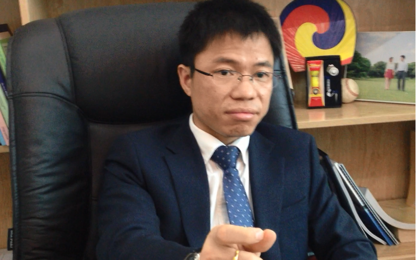 Ông Phan Văn Hưng – Giám đốc Học viên Kinh tế sáng tạo trong buổi làm việc với PV