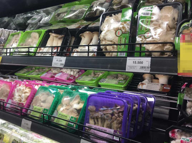 Nhiều siêu thị dừng bán nấm hương tươi để xác minh lại nguồn gốc loại nấm này 
