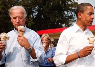 Ông Obama nói gì khi Phó Tổng thống Biden muốn cho TT Trump ăn kem?