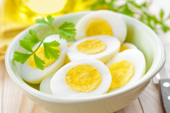 Nếu bị bệnh gan bạn nên lưu ý không được ăn trứng
