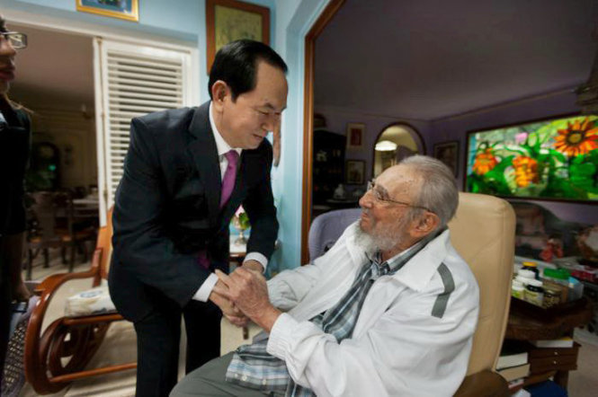 Chủ tịch nước Trần Đại Quang hội kiến lãnh tụ cách mạng Cuba Fidel Castro - Ảnh: Reuters