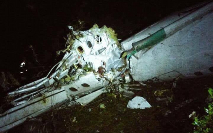 máy bay rơi ở Colombia