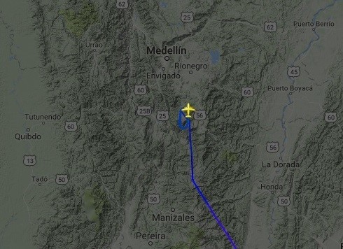 máy bay rơi ở colombia