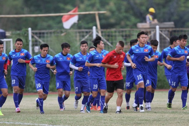 Trận đấu Việt Nam và Indonesia 11