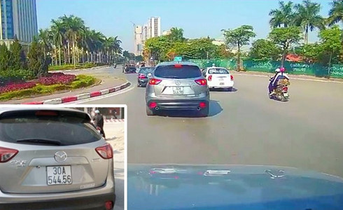 Ô tô Mazda gây tai nạn bỏ trốn ở Hà Nội 2