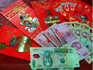 “Khai chuông” dịch vụ đổi tiền lì xì với mức phí hốt bạc