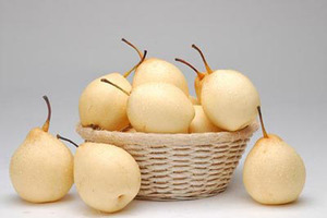 Muốn có làn da nuột nà nên ăn lê thường xuyên