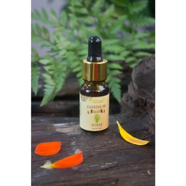 Tinh dầu cây vetivert