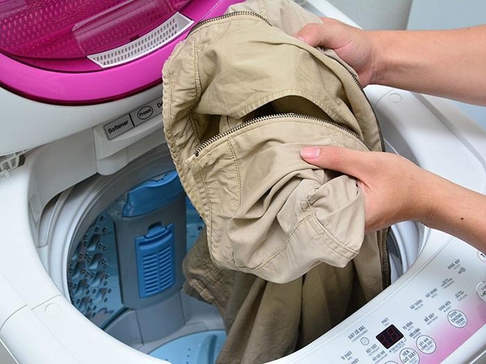 Phương pháp giặt quần áo sợi tổng hợp