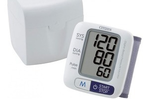 Tại sao thầy thuốc lại bắt tôi đeo hộp huyết áp đo huyết áp trong suốt 24 giờ
