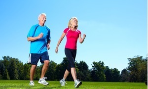 Người mắc bệnh cao huyết áp lựa chọn phương thức vận động nào thì tốt.