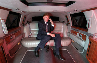 Siêu xe nào phục vụ ông Donald Trump khi Cadillac 