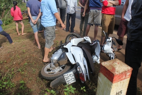 xe biển xanh gây tai nạn ở Đắk Lắk