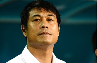 Hữu Thắng mất 3 trợ lý thân tín trước thềm giao hữu với U23 Malaysia 