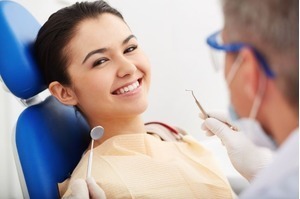 Điều trị răng nhiễm Tetracycline có đau hay không?