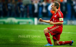 Philipp Lahm chia tay sân cỏ, bước vào ngôi đền huyền thoại của bóng đá thế giới