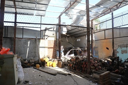 nổ nhà xưởng ở Nha Trang