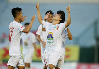 Văn Thanh lên tiếng, HAGL khuất phục Bình Dương