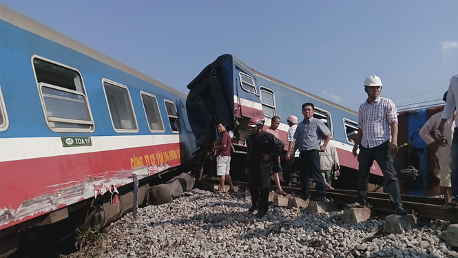 tai nạn tàu hỏa ở Huế