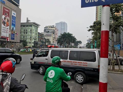 Nhân viên y tế tử vong1