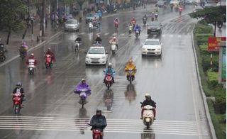 Sài Gòn có mưa dông, Hà Nội âm u trong ngày cuối tuần