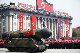 Nguồn tiền bí ẩn giúp Triều Tiên chế tạo vũ khí hạt nhân khiến đối thủ lạnh gáy