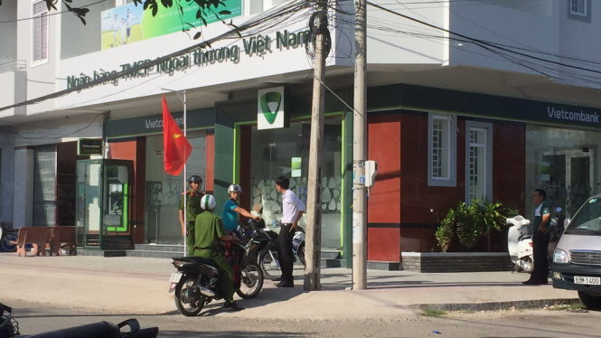 Vietcombank đã có phản hồi chính thức về vụ cướp ngân hàng ở Trà Vinh