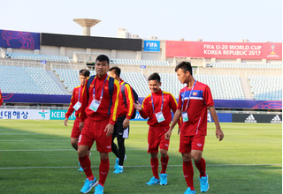 HLV Pháp coi trọng coi trọng 4 hảo thủ của U20 Việt Nam 