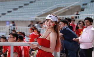 Truy tìm ráo riết nữ CĐV ngực khủng hot nhất trận U20 Việt Nam - U20 Honduras