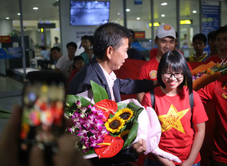 U20 Việt Nam về nước, HLV Hoàng Anh Tuấn nói về chỉ trích của bầu Đức