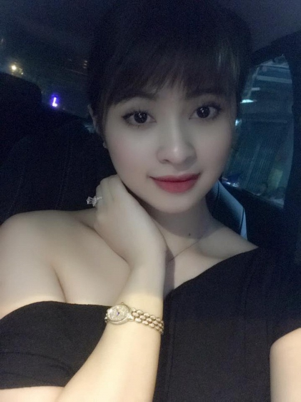 Hot girl Ngọc Miu 3