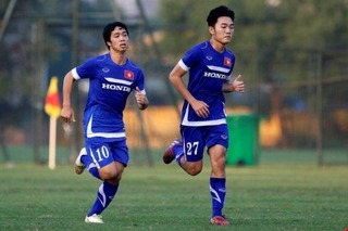 Gangwon nhận xét về Xuân Trường, AFC ngợi khen Đặng Văn Lâm