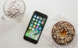 Giá iPhone chính hãng tụt giảm thê thảm, cơ hội săn Táo cho tín đồ công nghệ