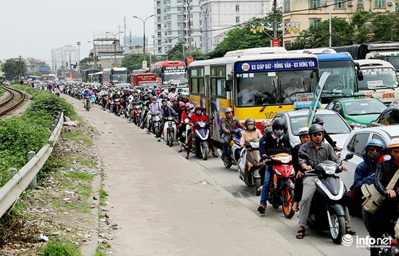 Mở thêm tuyến đi bộ ở Hà Nội