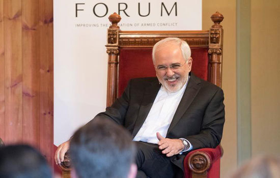 Ngoại trưởng Iran Mohammad Javad Zarif đã đưa ra giải pháp cho cuộc khủng hoảng vùng Vịnh. Ảnh: Reuters 
