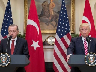 Quan hệ Mỹ-Thổ lại thêm sóng gió khi bí mật quân sự bị lộ ra