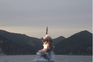 Cục diện khu vực sẽ thay đổi nếu Triều Tiên phóng tên lửa từ tàu ngầm?
