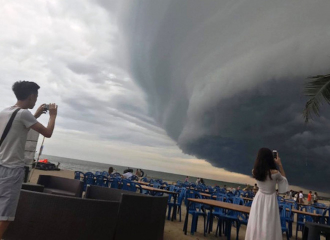 mây kỳ dị ở Sầm Sơn4