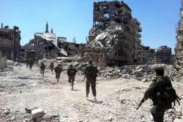 Quân đội Syria ở Homs. Ảnh: Alalam