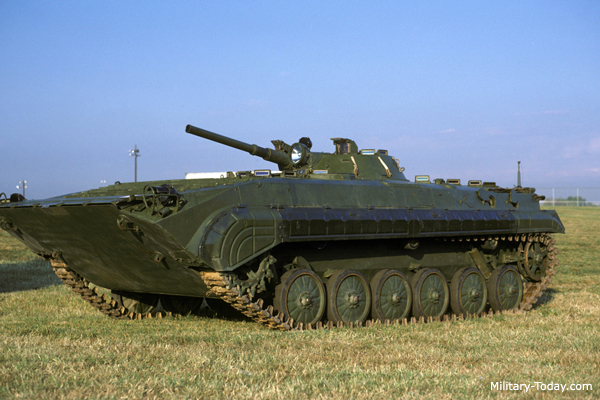 Xe chiến đấu AMB-S dựa trên nguyên mẫu BMP-1 của Nga. Ảnh: Military-Today.com