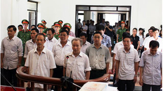 Vụ sai phạm đất ở Đồng Tâm: Cán bộ địa chính bị đề nghị mức án nặng nhất