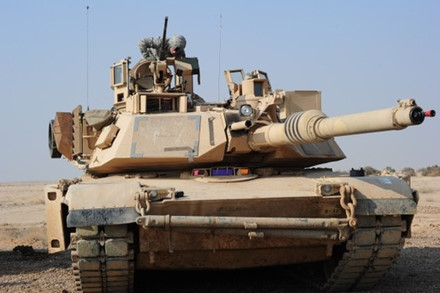 Xe tăng chủ lực M1 Abrams. Ảnh: AP