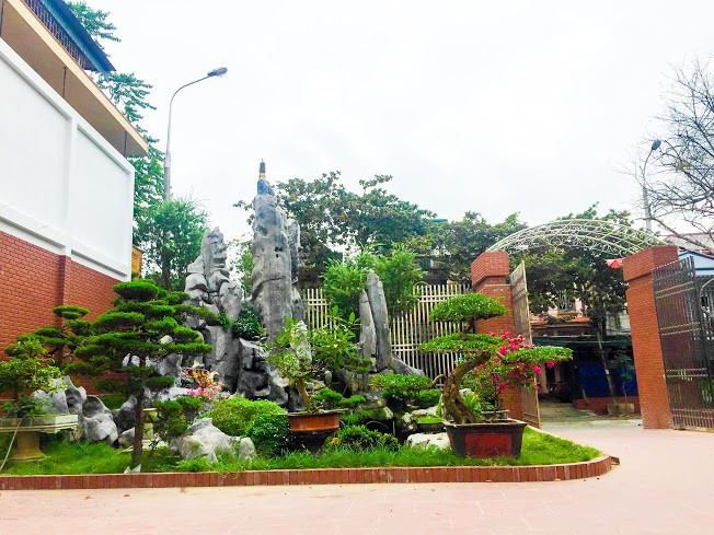 sân vườn nhà đại gia Phú Thọ