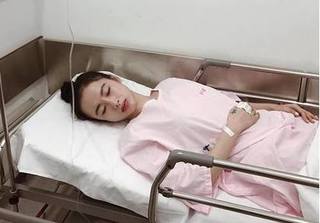 Angela Phương Trinh phải nhập viện vì nghi bị sốt xuất huyết