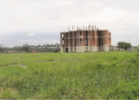 Dự án Happy Land dang dở