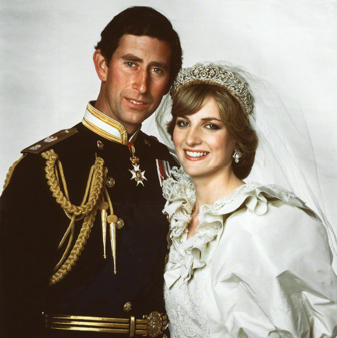 Công nương Diana kết hôn với Thái tử Charles năm 1981 và có 2 người con là Hoàng tử William và Hoàng tử Harry. Ảnh: Mirror